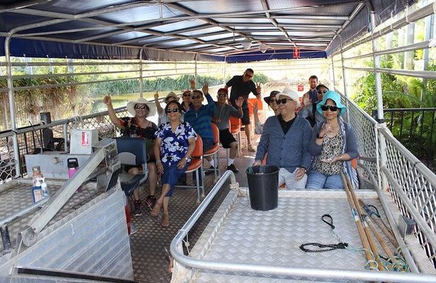 Darwin City Tour + Jumping Crocodile Cruise