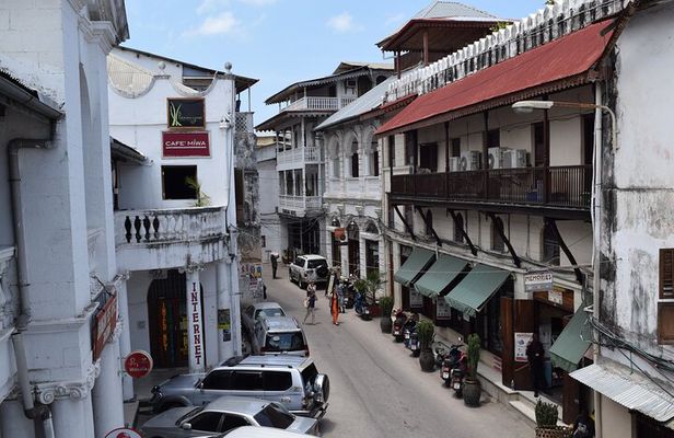 Zanzibar Spice Farm and Stone Town Private Tour with Night Market