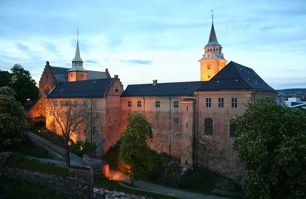 Interactive Mystery Hunt by Akershus in Oslo