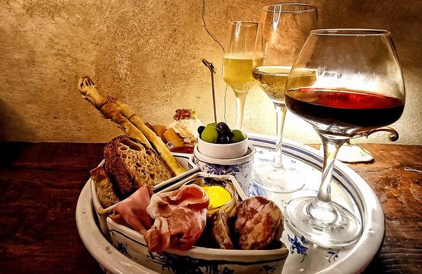 Rome Food Tasting with Wine Pairing Italian Authentic Flavors