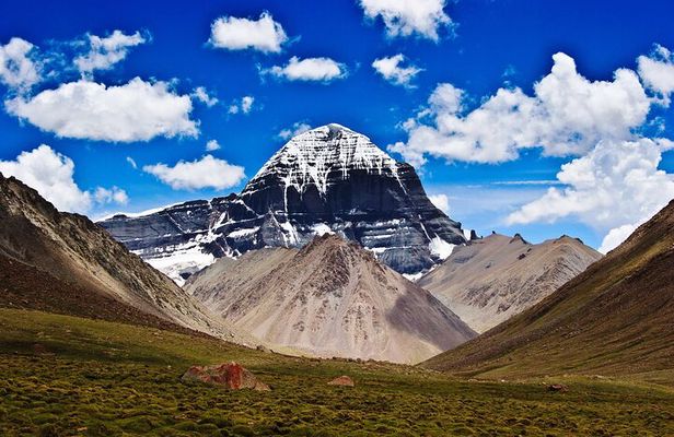 Spiritual Journey to Kailash Manasarovar 16 Days Overland Trip