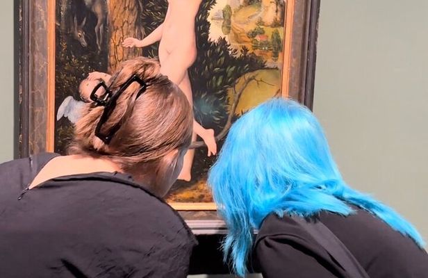 A Guided Tour at the National Gallery in London