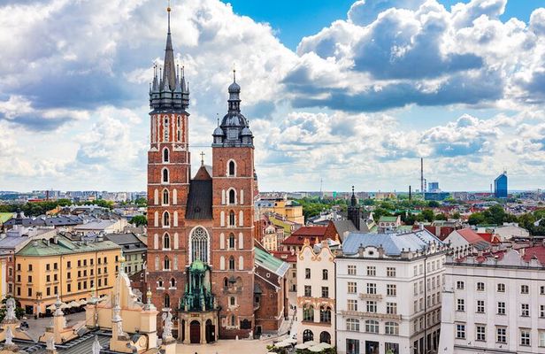 Wawel Castle, Cathedral and St. Mary’s Basilica Private Tour