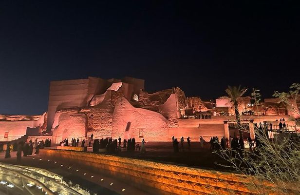 Half Day Tour Discovering the History of Riyadh