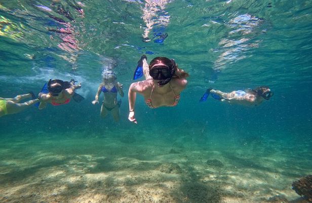 Private Arch and Snorkeling Tour in Cabo San Lucas with Photos