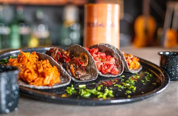 Island Shakers: Cozumel Mixology & Taco Tour