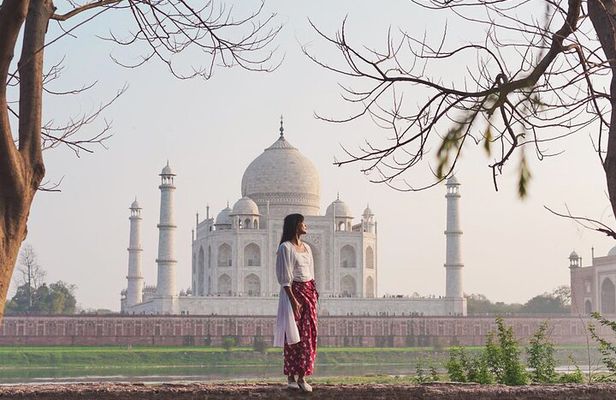 Private Tour of Agra's Most Instagrammable and Photogenic Spots
