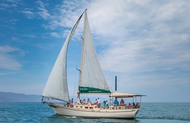 Luxury Vallarta 5.5-Hour Sailing Tour: Sail, Swim & Dine