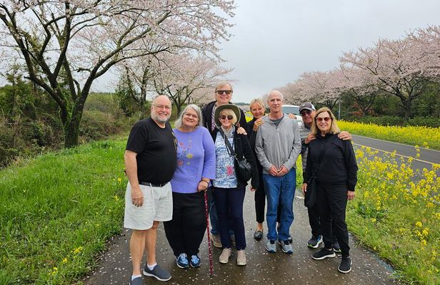 Private Jeju Customized Tour with Local Guide Mr.LEE Hong-min