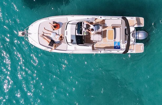 Elaphite Islands Luxury Private Boat Tour with Cap Camarat 7.5
