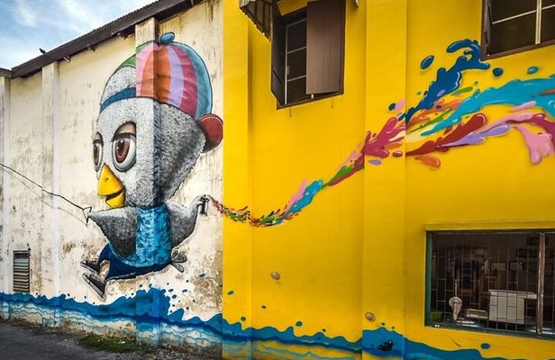 Phuket: Old Town Morning Street Art Walking Tour with Lunch