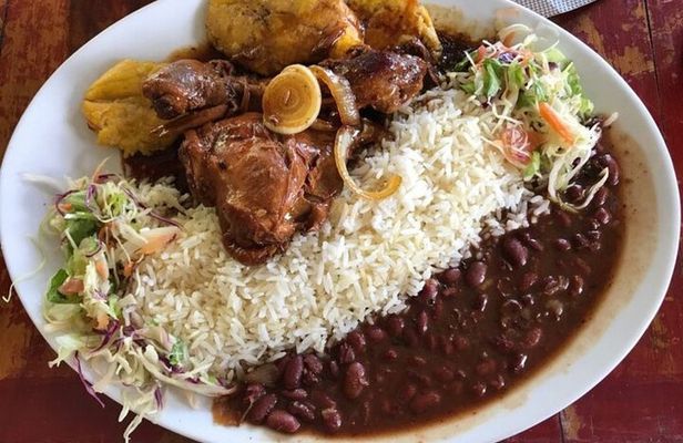 Street Food Tour in San Jose with a Local Guide