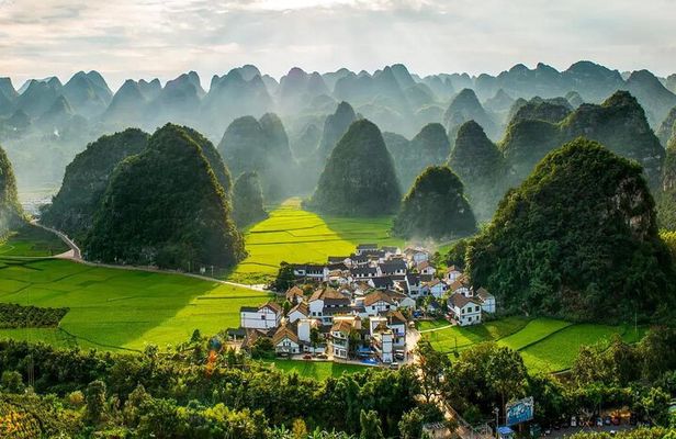 7-Day Private Tour from waterfall to Miao villages from Guiyang
