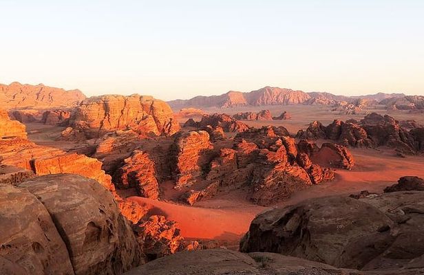 Unforgettable 2 days Adventure: Wadi Rum, Aqaba, and Petra Tour