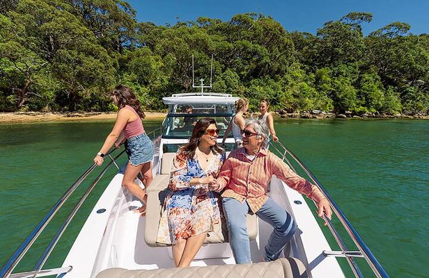 Small-Group All-Inclusive Sydney Harbour Lunch Cruise