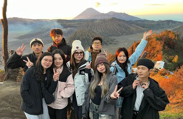 Four Days Private Waterfall Tour in Bromo Ijen Tumpak Sewu