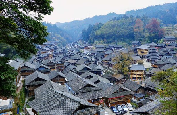 4 Days Tour to Minorities & Mount Fanjing in Guizhou from Guiyang
