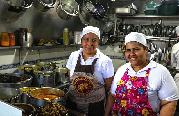 Bogota´s Gastronomic Wonders - Experience the best traditional food