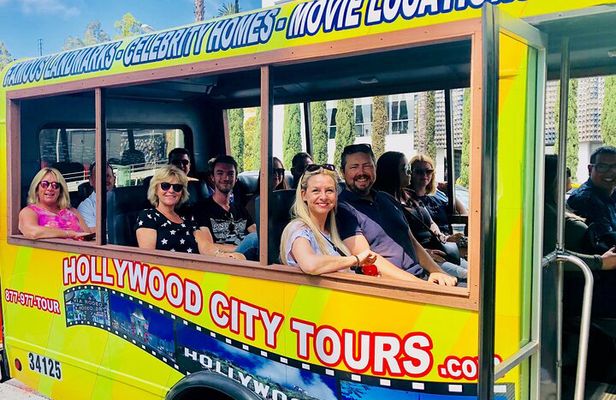 Private Hollywood and Celebrity Homes Bus Tour