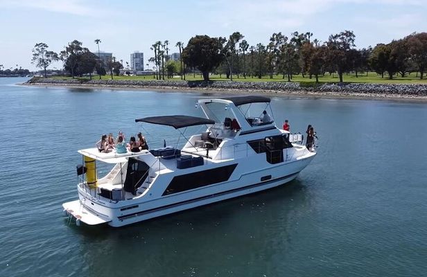 59' Paradise Party Yacht - Adventure Cruises San Diego com
