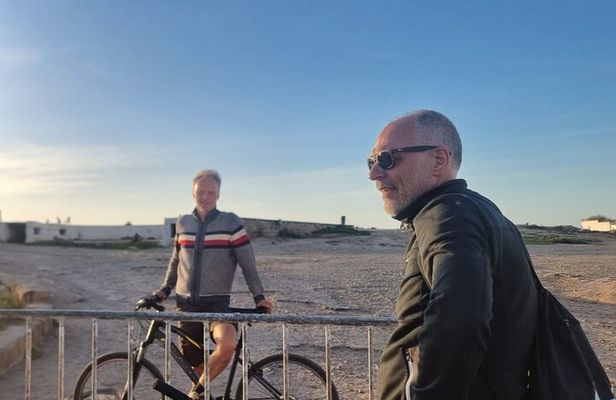 Guided Cycling Adventure in Casablanca with Licensed Tour Guide