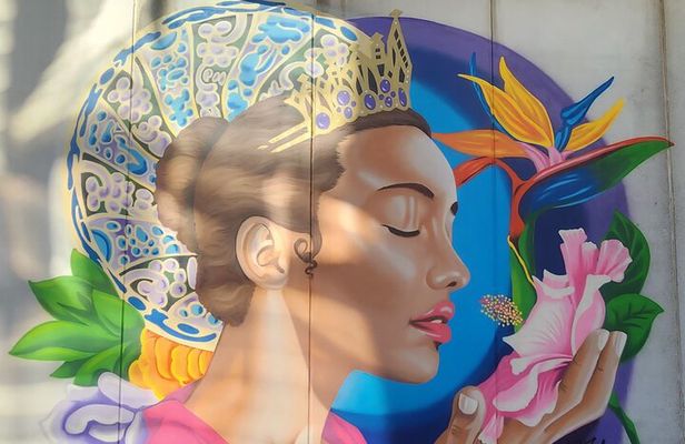 "In The Streets & Eats" Mural Art Tour Of Charlotte