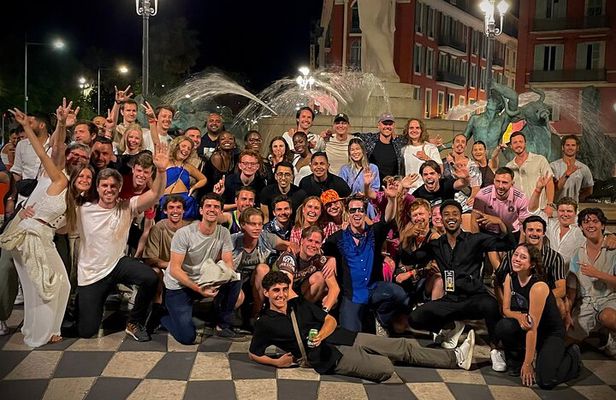 Pub Crawl Nice : Drink, Laugh, Meet the World