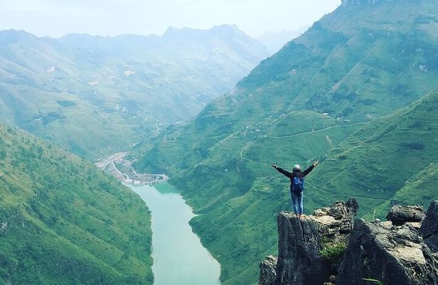 Ha Giang 3-Day Loop by Car Private Tour | Top Majestic Landscapes