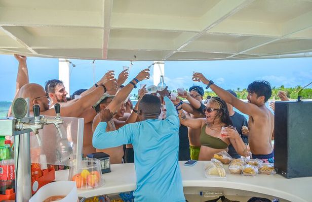 Saona Island from Punta Cana - Klubsaona Tour