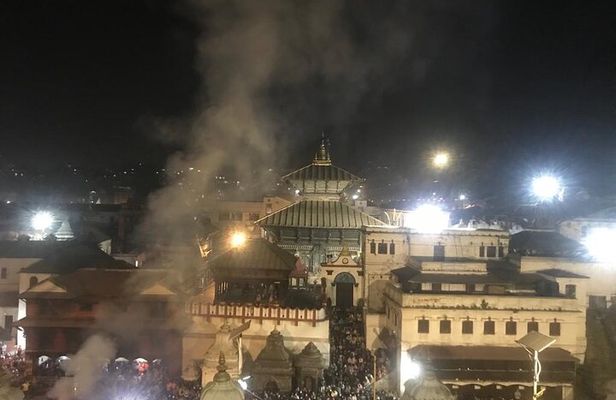 Evening Aarati Tour from Kathmandu to Pashupatinath Temple