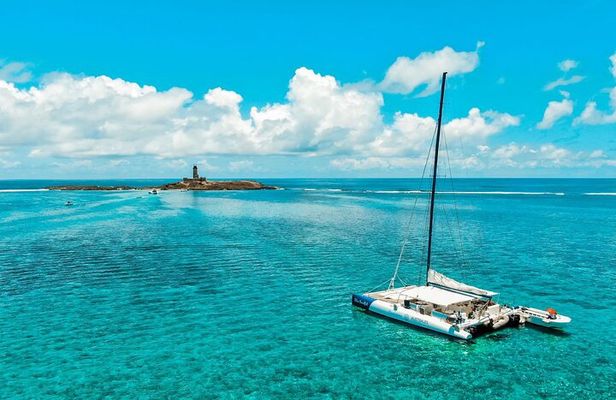 Full Day Catamaran Cruise - Southeast Coast (sharing)
