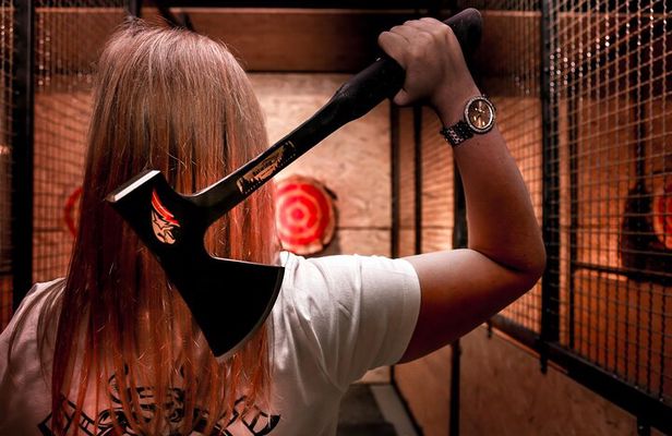 85 minutes indoor axe and knife throwing 