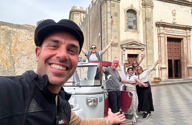 Godfather tour + possibility Sicilian food & house wine tasting