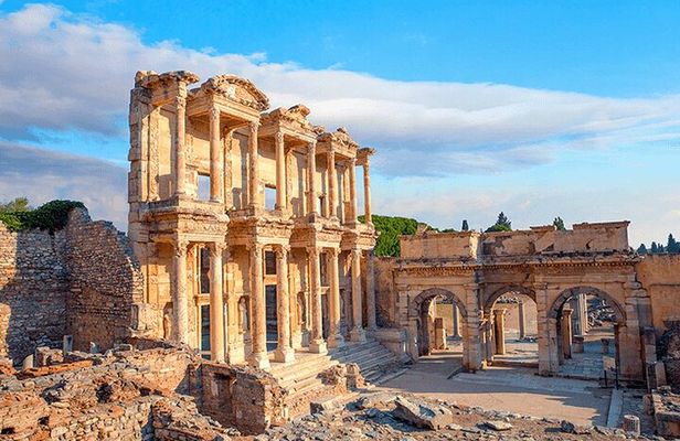 Private Ephesus & House of Virgin Mary Tour from Kusadasi Port