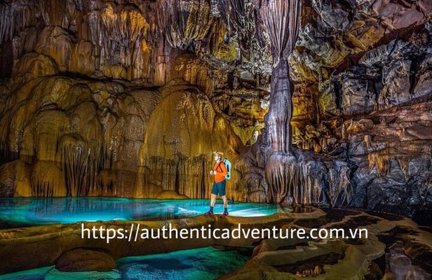 Hung Thoong cave | Stalactites, Underground River Phong Nha |3D2N