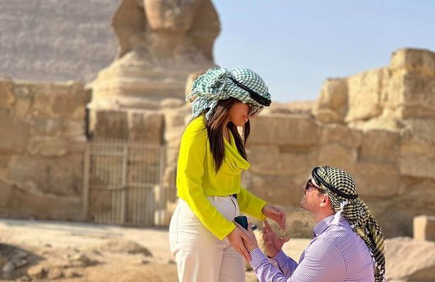 Private Full Day Tour To Giza Pyramids, Saqqara and Dahshur