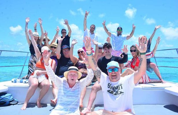 Punta Cana Party Boat Adventure: Open Bar & Non-Stop Fun