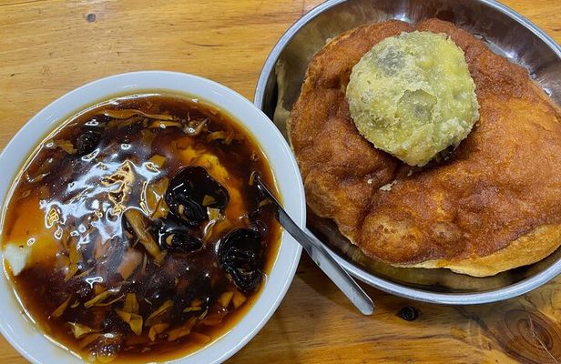 Beijing Hutong Breakfast & Coffee Walking Tour