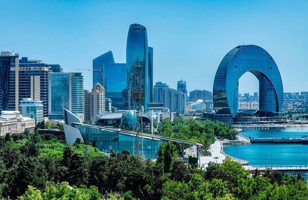 Baku, Shamakhi & Gabala: 5-Day Guided Tour with Accommodation