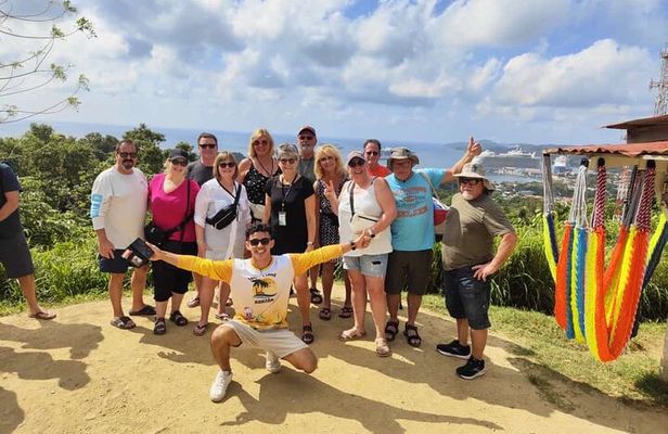 Monkey and Sloth, Chocolate Rum Tasting and Beach Break in Roatan