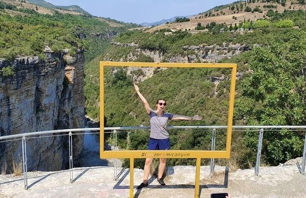 Osum Canyon Sightseeing Journey and free Time for Exploration