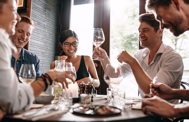 All-inclusive Private Wine Tour in Stellenbosch Cape Winelands