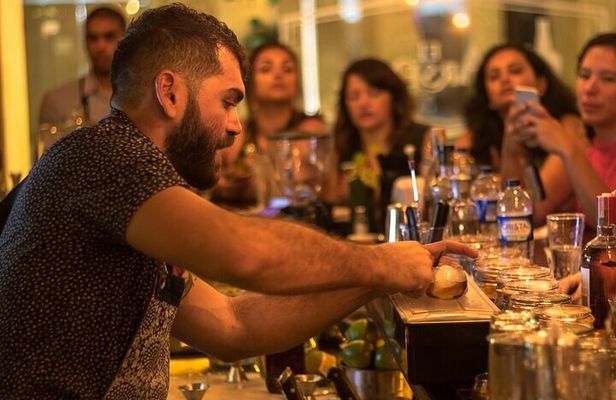 Private Colombian Rums and Chocolate Tasting in Cartagena