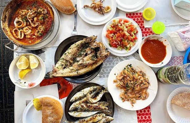 Small Group Casablanca Food Tour with a Local