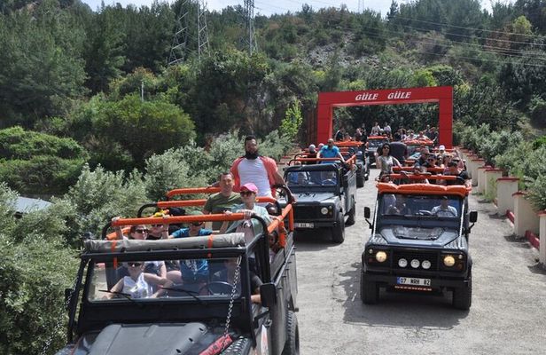 Alanya Jeep Safari Tour with Lunch at Dim River