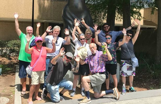 New Orleans' Garden District 2 Hour Walking Tour (Small Group)