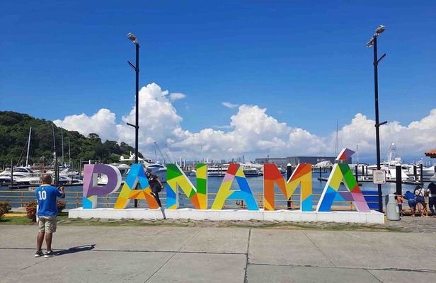 4-hour tour in Panama