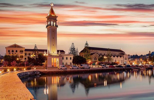 Zakynthos City Tour by Night with Transfer and Dinner