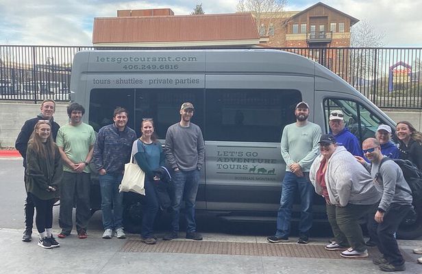 Full Day Yellowstone National Park Tour with Pick up included