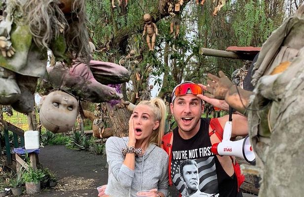 Private tour to the spooky Island of the Dolls in Xochimilco